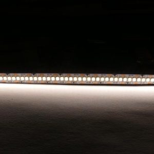 Led szalag 2835chip 240led/m közép fehér
