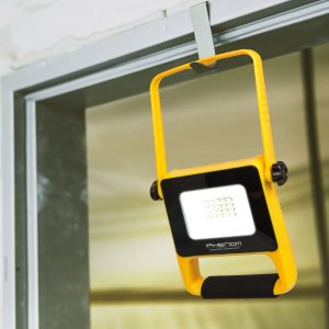 Kinyitható munkalámpa - 10 W LED - akkumulátoros, vízálló - Image 3
