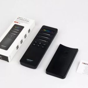 MIBOXER RF 2.4G digitális (futófény) távirányító fekete