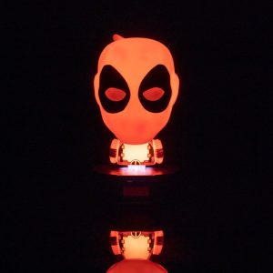 Marvel Icon Light Deadpool - Image 1