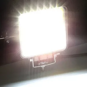 Téglalap alakú hideg fehér színhőmérsékletű 126 W-os munkalámpa narancssárga irányjelzővel - Image 4