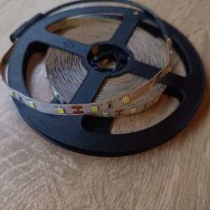 Türkíz zöld  5m led szalag 2835, 60led, DC12v - Image 1
